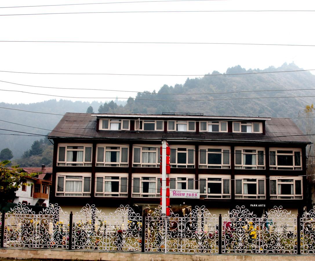 Hotel New Park At Dal Lake Srīnagar Buitenkant foto