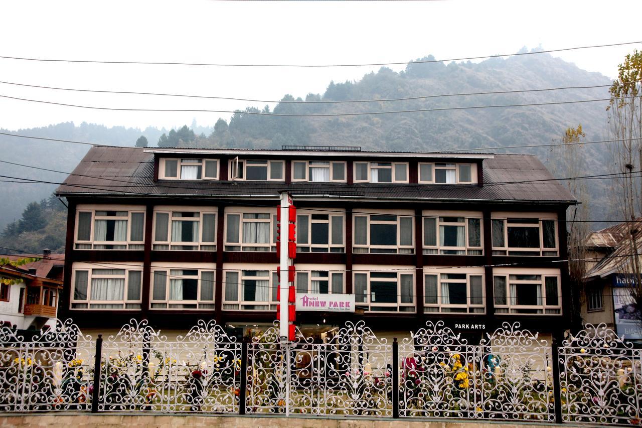 Hotel New Park At Dal Lake Srīnagar Buitenkant foto