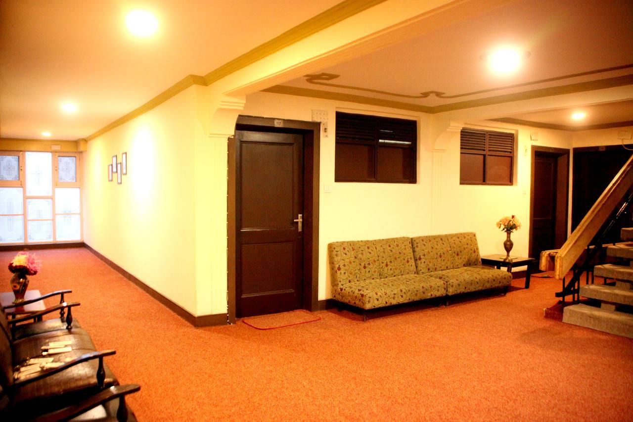 Hotel New Park At Dal Lake Srīnagar Buitenkant foto